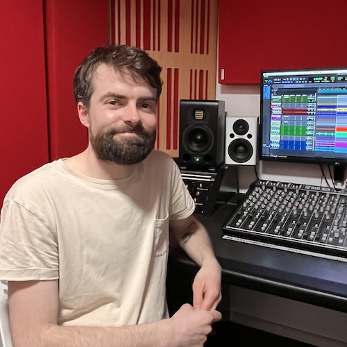 Greg Greg, sound engineering and mixing tutor