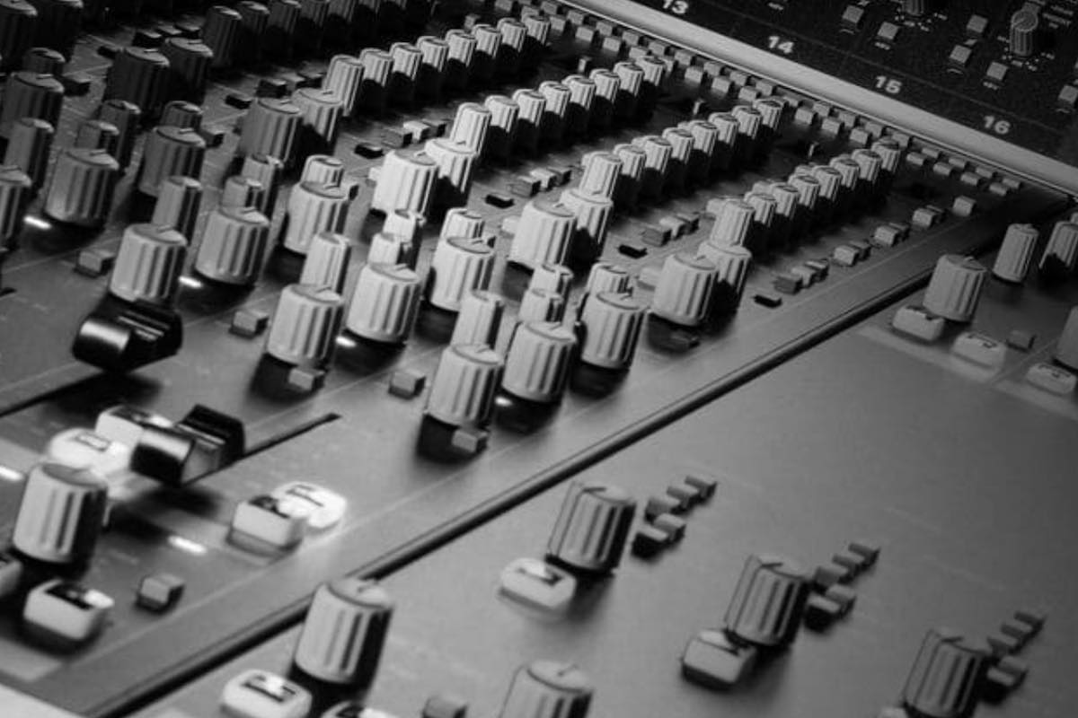 mixing_mastering London Academy of Music Production